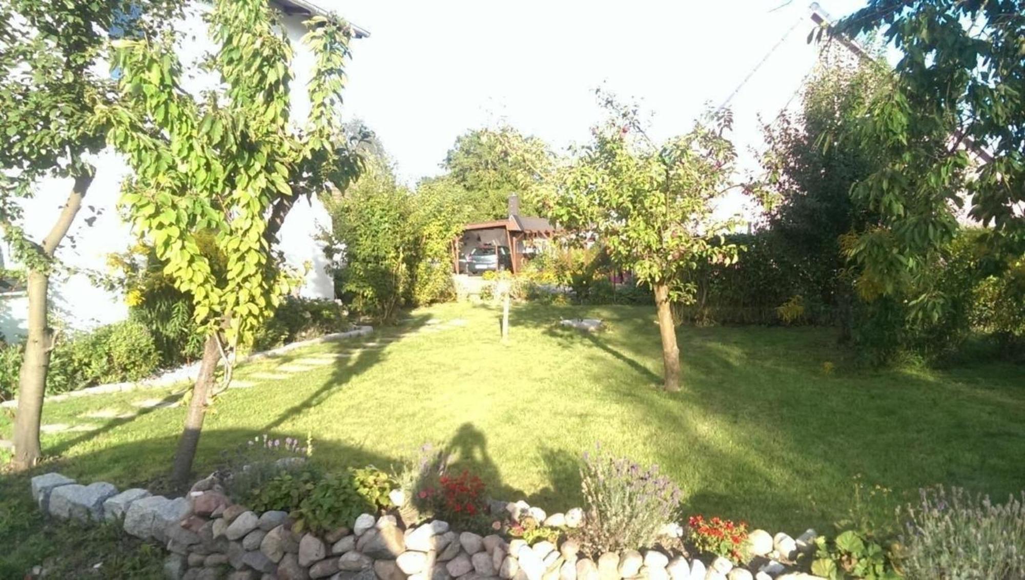 Familienfreundliche Wohnung In Vorland Mit Garten Exteriér fotografie